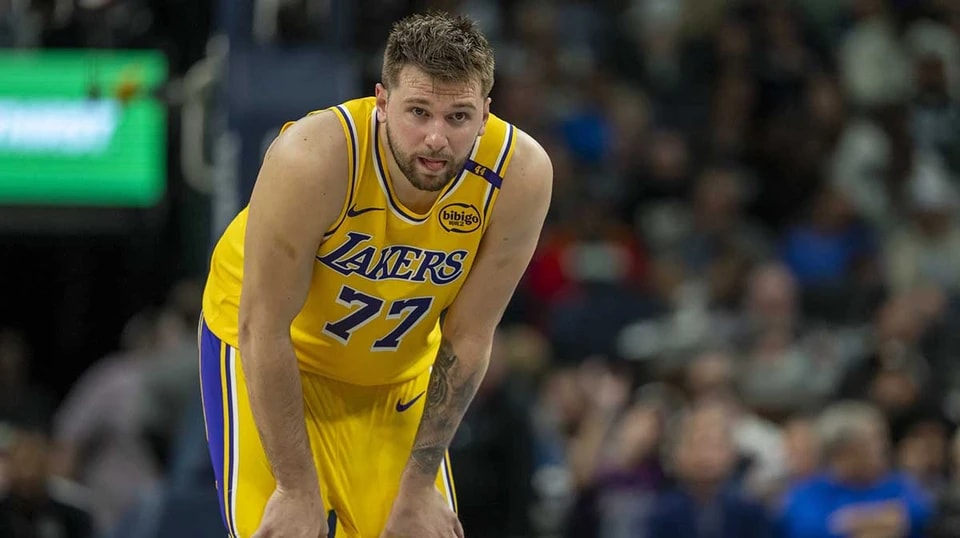 都紧紧跟随, 欧洲篮球锦 都紧紧跟随, 欧洲篮球锦