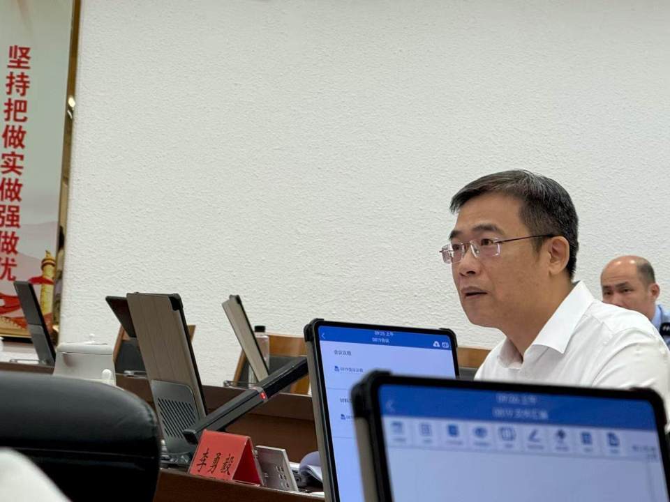 vpEkW, 体育设施升